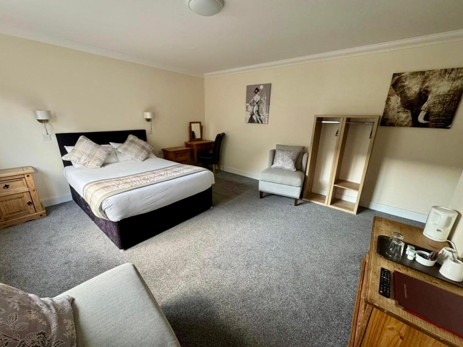 The Waverley Inn Dingwall Ngoại thất bức ảnh