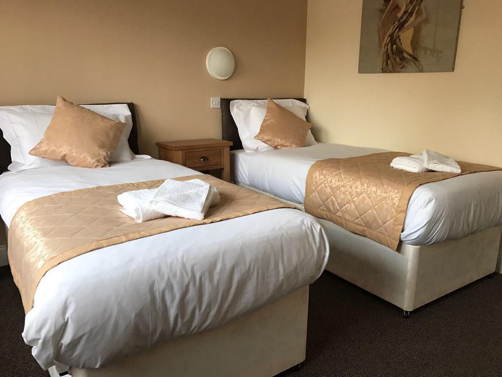 The Waverley Inn Dingwall Ngoại thất bức ảnh